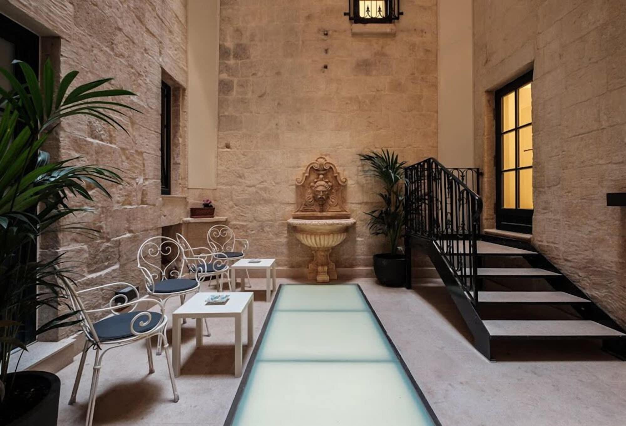 Palais Le Brun Hotel Valletta Exterior photo